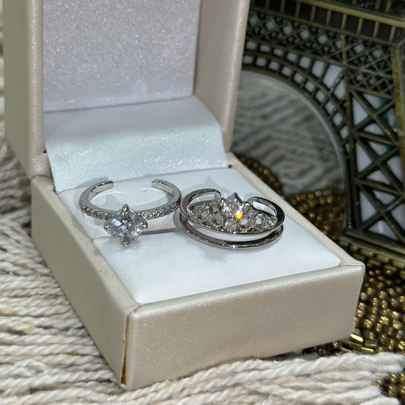 Ring - Picture 4 of 9